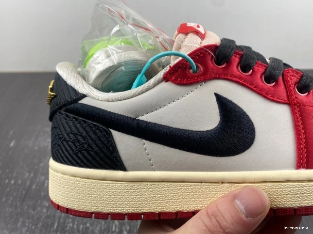 HYPE Home Trophy OG Air Room FN0432-017 Jordan x 1 Low 0816